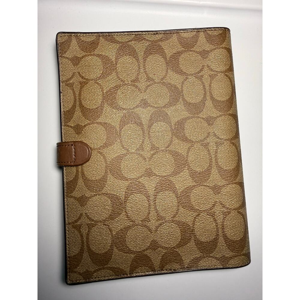 Coach Notebook - Picture 5 of 5